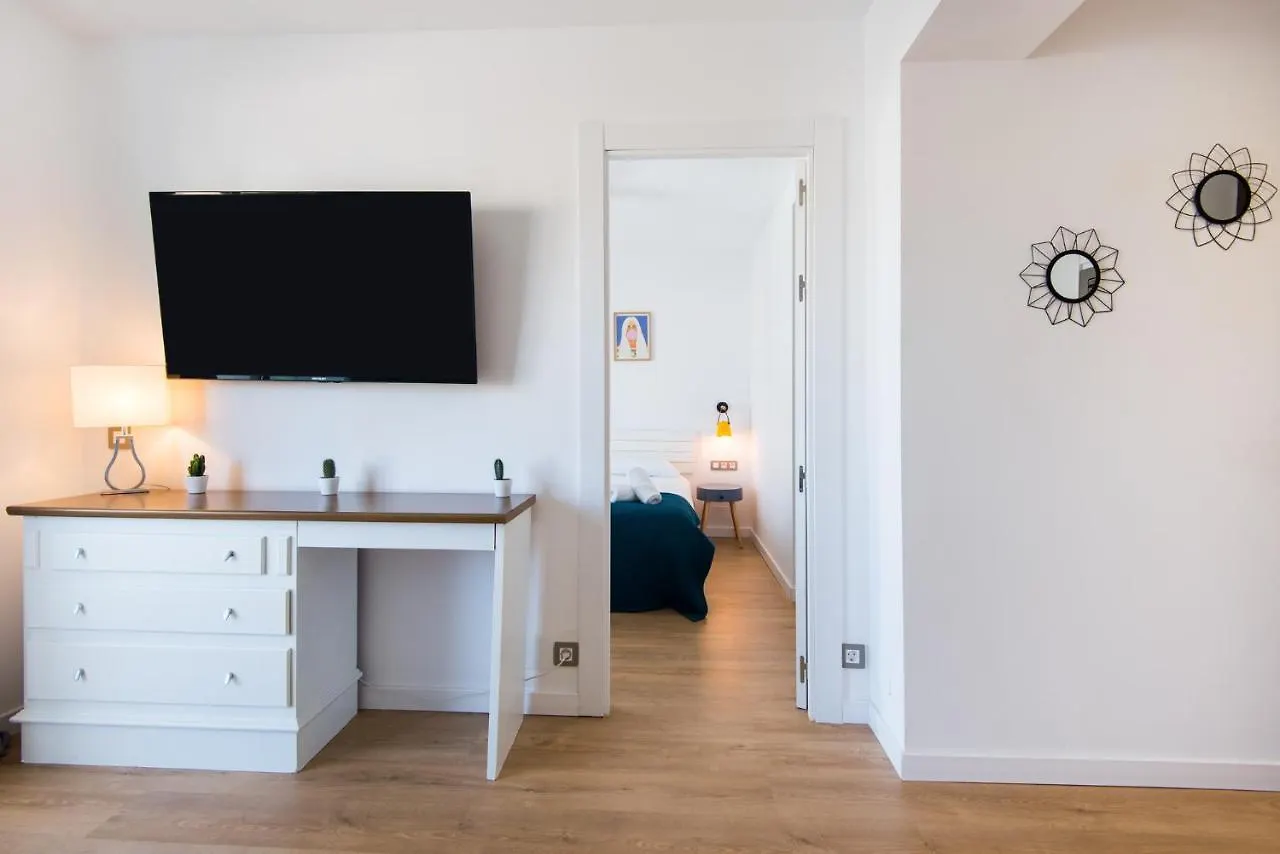 Aloha Puerto Private Apartment 1St Line Carihuela Beach Torremolinos